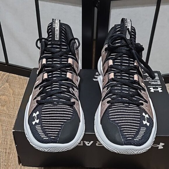 Under Armour Flow Breakthru 4 Basketball Shoes Size 9.5 New - Picture 5 of 10